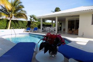 Villa 2450 — Luxury villa for rent in Lascelles
