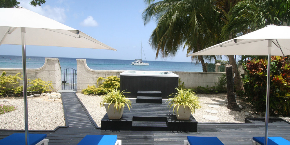 Villa 2455 — Luxury villa for rent in Weston