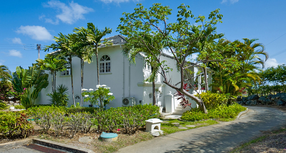 Villa 2490 — Luxury villa for rent in Westmoreland