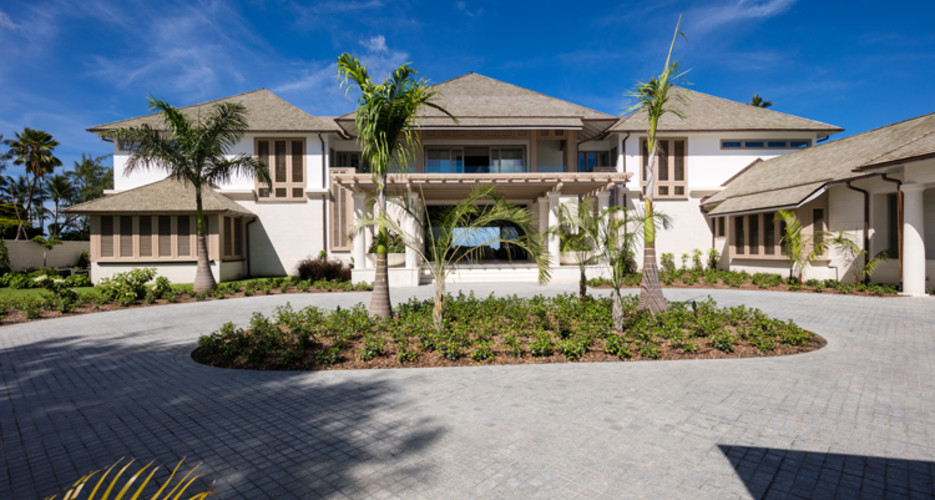 Villa 2495 — Luxury villa for rent in Little Battaleys