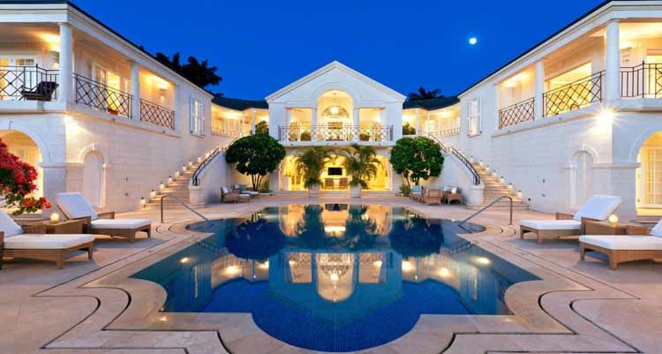 Villa 2502 — Luxury villa for rent in Mount Standfast
