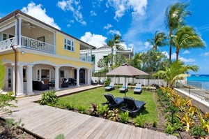Villa 2522 — Luxury villa for rent in Lower Carlton