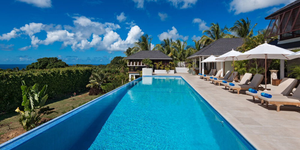 Villa 2526 — Luxury villa for rent in The Garden